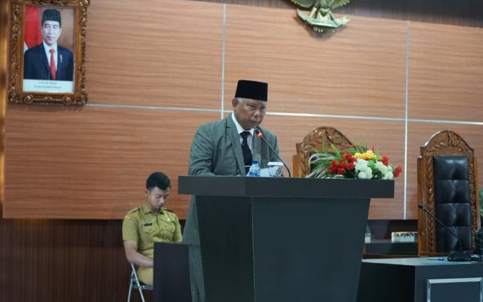 Bupati Lotim