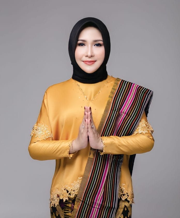 Anggota Dewan Perwakilan Daerah RI, Evi Apita Maya